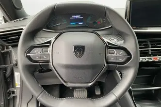 Peugeot e-2008, elekter, automaat, esivedu