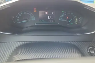 Peugeot e-2008, electric, automatic, front-wheel drive