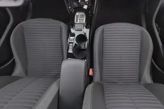 Peugeot e-2008, elekter, automaat, esivedu