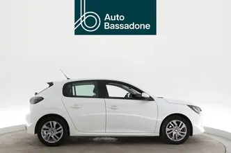 Peugeot 208, 1.2, 74 kW, бензин, механическая, передний привод