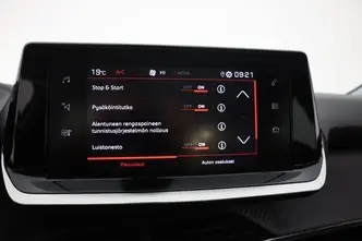 Peugeot 208, 1.2, 74 kW, бензин, механическая, передний привод