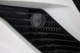 Peugeot 208, 1.2, 74 kW, бензин, механическая, передний привод