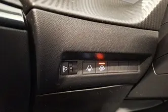 Peugeot e-2008, elekter, automaat, esivedu