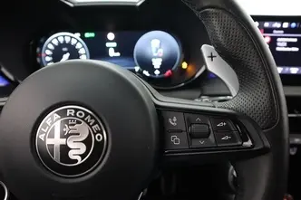 Alfa Romeo Tonale, 1.5, 96 kW, hybrid, automatic, front-wheel drive
