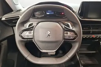 Peugeot 2008, 1.2, 96 kW, bensiin, automaat, esivedu