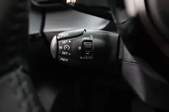 Peugeot 208, 1.2, 74 kW, hübriid, automaat, esivedu