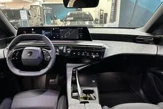 Peugeot E-3008, 157 kW, electric, automatic, front-wheel drive