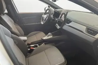 Renault Captur, 1.6, 105 kW, гибрид, автомат, передний привод