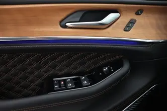 Jeep Grand Cherokee, 2.0, 280 kW, подключаемый гибрид, автомат, полный привод