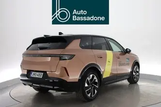 Opel Grandland, 157 kW, электричество, автомат, передний привод