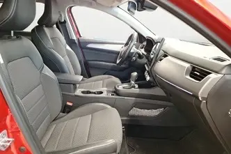 Renault Arkana, 1.6, 105 kW, гибрид, автомат, передний привод