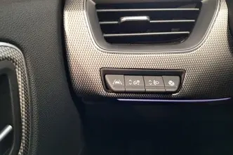 Renault Arkana, 1.6, 105 kW, гибрид, автомат, передний привод
