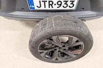 Renault Arkana, 1.6, 105 kW, гибрид, автомат, передний привод