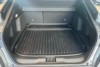 Renault Arkana, 1.6, 105 kW, гибрид, автомат, передний привод