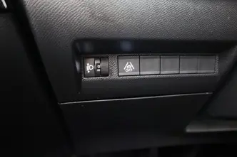 Peugeot 208, 1.2, 55 kW, bensiin, manuaal, esivedu
