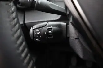 Peugeot 208, 1.2, 55 kW, bensiin, manuaal, esivedu