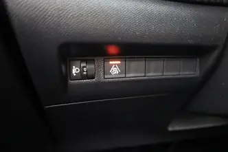 Peugeot 208, 1.2, 55 kW, bensiin, manuaal, esivedu