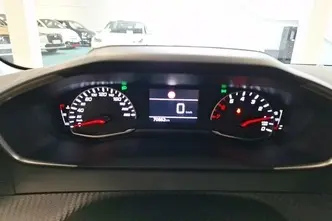 Peugeot 208, 1.2, 55 kW, bensiin, manuaal, esivedu