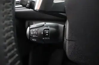 Peugeot 308, 1.2, 96 kW, petrol, automatic, front-wheel drive