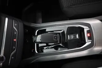 Peugeot 308, 1.2, 96 kW, petrol, automatic, front-wheel drive