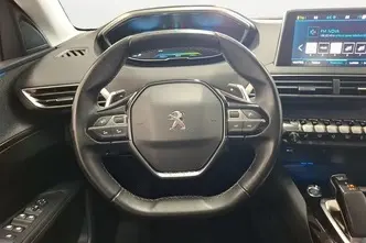 Peugeot 3008, 1.6, 133 kW, подключаемый гибрид, автомат, передний привод
