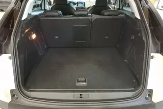 Peugeot 3008, 1.6, 133 kW, подключаемый гибрид, автомат, передний привод