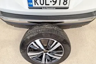 Peugeot 3008, 1.2, 96 kW, bensiin, automaat, esivedu