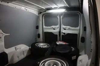 Citroën e-Jumpy, elekter, automaat, esivedu