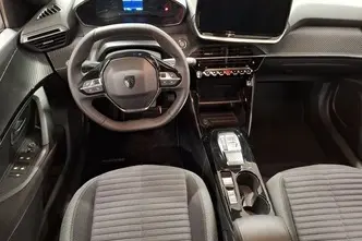 Peugeot e-2008, elekter, automaat, esivedu