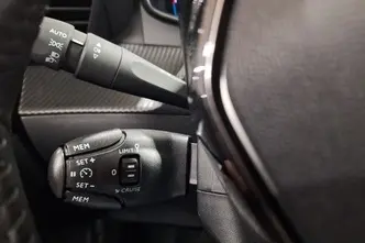 Peugeot e-2008, elekter, automaat, esivedu