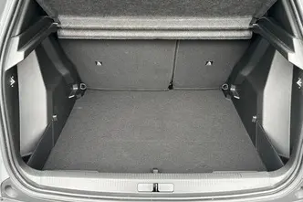 Peugeot e-2008, elekter, automaat, esivedu