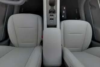 Hyundai IONIQ 6, 239 kW, electric, automatic, four-wheel drive