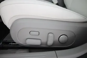 Hyundai IONIQ 6, 239 kW, electric, automatic, four-wheel drive