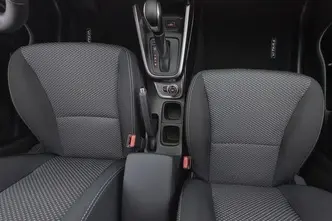 Suzuki Vitara, 1.5, 85 kW, гибрид, автомат, полный привод