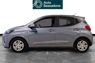 Hyundai i10, 1.0, 46 kW, petrol, manual, front-wheel drive