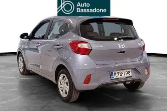 Hyundai i10, 1.0, 46 kW, petrol, manual, front-wheel drive