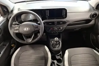 Hyundai i10, 1.0, 46 kW, petrol, manual, front-wheel drive