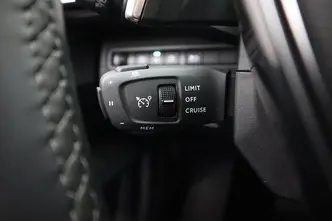 Peugeot 3008, 1.6, 133 kW, pistikhübriid, automaat, esivedu