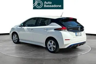Nissan Leaf, 110 kW, electric, automatic, front-wheel drive