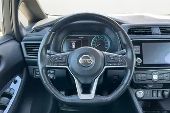 Nissan Leaf, 110 kW, electric, automatic, front-wheel drive