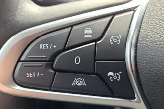 Renault Arkana, 1.6, 105 kW, гибрид, автомат, передний привод