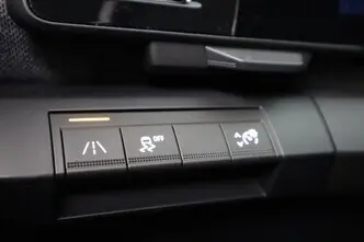 Renault Megane, elekter, automaat, esivedu