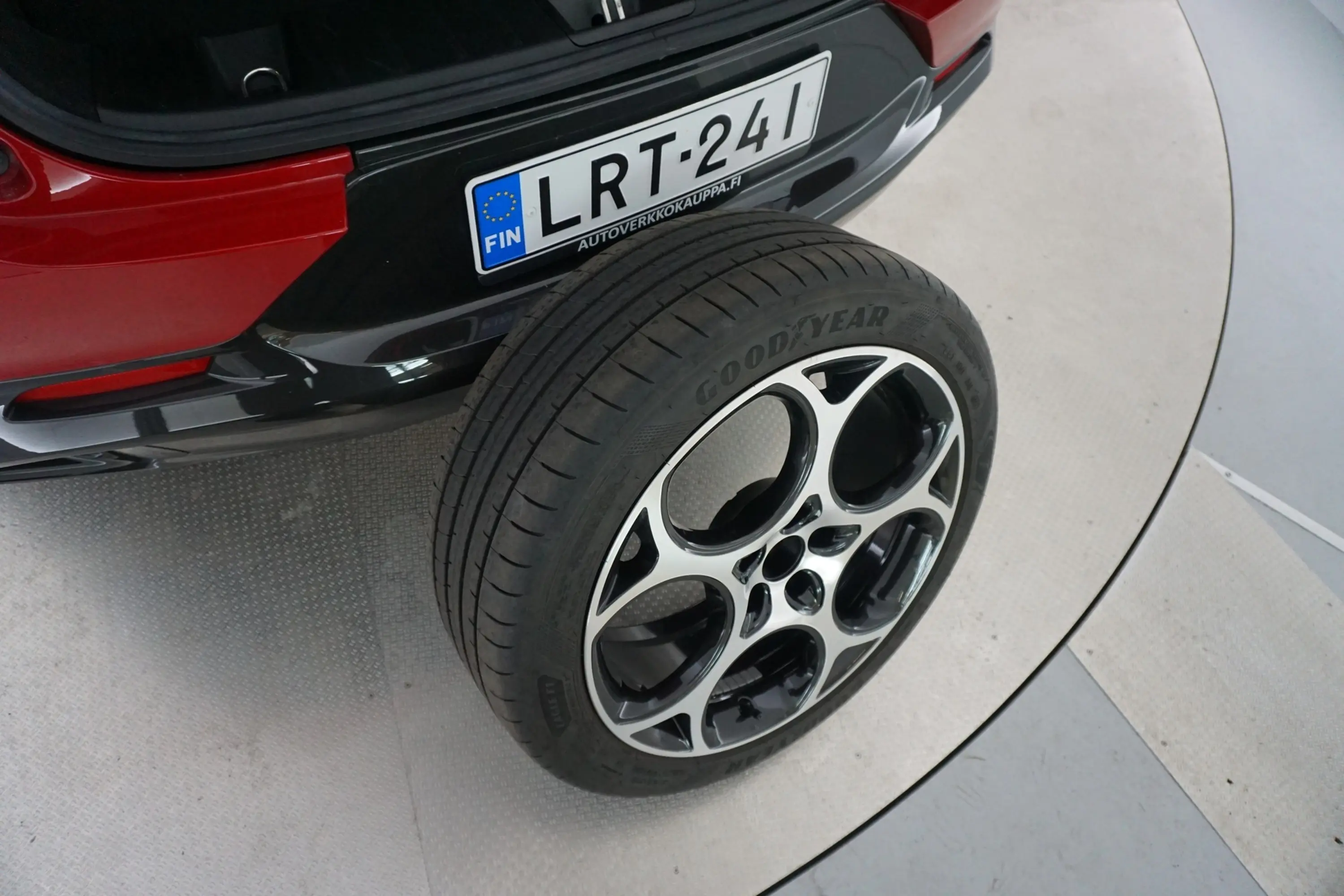 Alfa Romeo Tonale, 1.5, 96 kW, hybrid, automatic, front-wheel drive