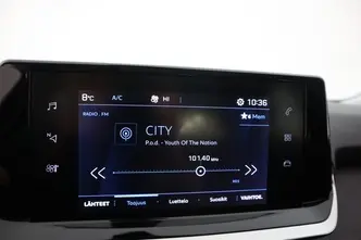 Peugeot 2008, 1.2, 96 kW, бензин, автомат, передний привод