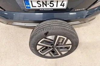 Hyundai Kona, 100 kW, elekter, automaat, esivedu