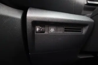 Citroën C4, 100 kW, elekter, automaat, esivedu