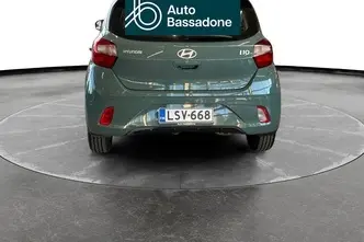 Hyundai i10, 1.0, 46 kW, petrol, manual, front-wheel drive