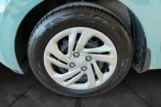 Hyundai i10, 1.0, 46 kW, petrol, manual, front-wheel drive