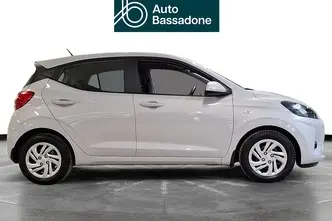 Hyundai i10, 1.0, 46 kW, bensiin, manuaal, esivedu