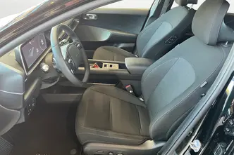 Hyundai IONIQ 6, 168 kW, electric, automatic, rear-wheel drive